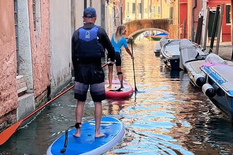 Stand Up Paddle Tour in den Kanälen von Venedig