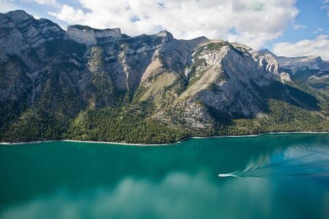 Lake Louise Moraine and Johnston Canyon Experience