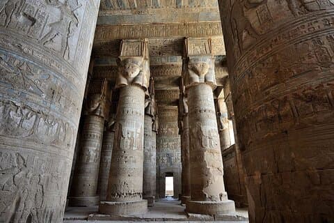 Privater Transfer nach Hurghada mit Besuch des Dendera Tempels von Luxor