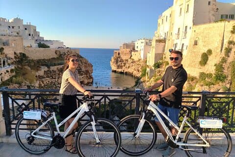 Bike tour of the coast of Polignano