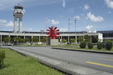 Transport fra lufthavnen til hoteller i Medellin