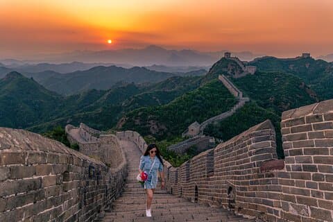 Private Jinshanling relax photo tour by sunset