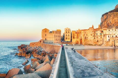 Tour privato dei mosaici di Monreale e della costa di Cefalù