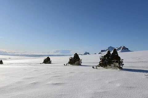 Tour en motoneige du cercle d'or et des glaciers