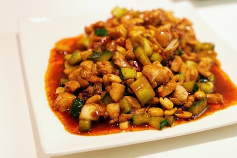 Visite du marché à pied de Wok et cours de cuisine chinoise avec des habitants