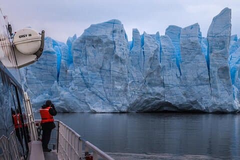 Grey Glacier bådtur med afhentning fra Puerto Natales