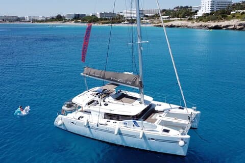 Hoteller i nærheden af Ayia Napa: Private Premium Catamaran Cruise