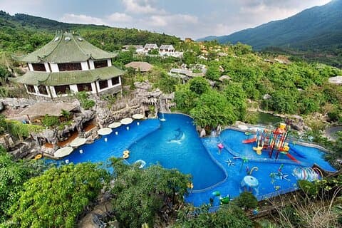 Bain de boue minérale chaud à Da Nang