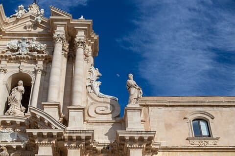 Visita guiada a pie por Ortigia