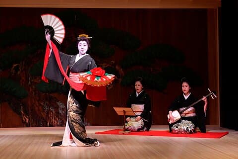 Suigian Japanese Performing Arts and Full Course Japanese Cuisine