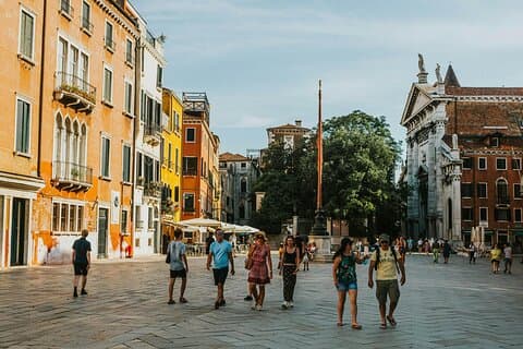Le cœur de Venise: Découvrez la ville à pied.