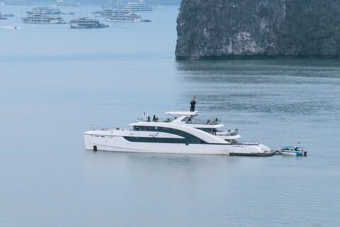 Saquila Croisière Voyage majestueux dans la baie d'Halong ou la baie de Bai Tu Long