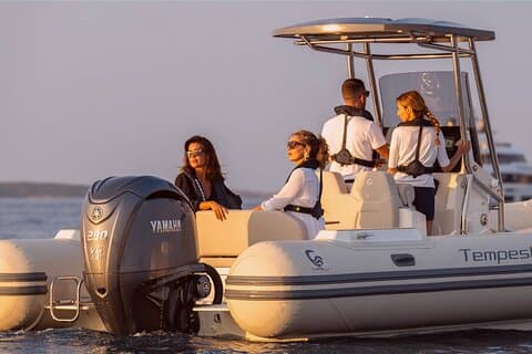 Exclusive Private Boat to Vineyard with Wine Tasting (from Lagos)
