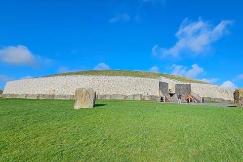 Newgrange passasje grav og gamle irske steder tur