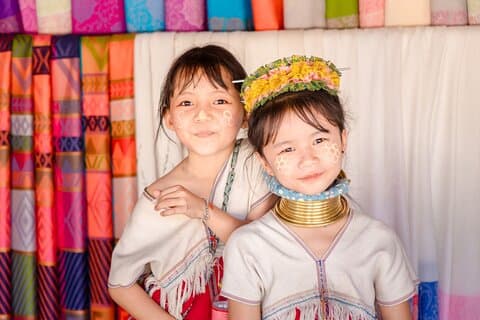 Tempos de Chiang Rai e Long Neck Village Excursão de um dia saindo de Chiang Mai