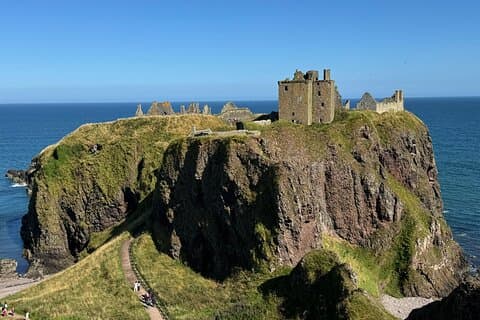 Visite des châteaux hantés d'Écosse à Glamis et Dunnottar
