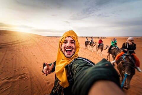 Safari dans le désert de Dubaï avec promenade en chameau et transferts à l'hôtel