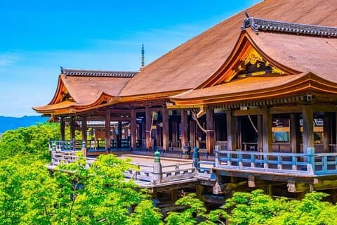 Private 10-hour chartered car service for Kyoto and Nara in Japan