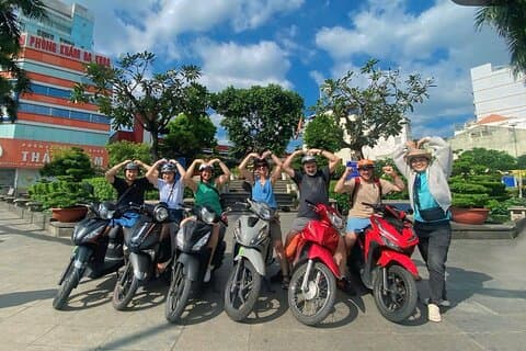 Street Food Tour i Ho Chi Minh City med motorcykel