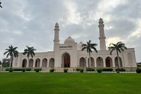 Salalah City Tour with History, Culture, Halwa, Souq Shopping