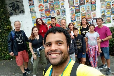 Santa Teresa Stroll: History, Art, and Local Insights
