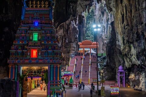 Batu Cave og Kuala Lumpur Heritage Tour med tog og vandretur
