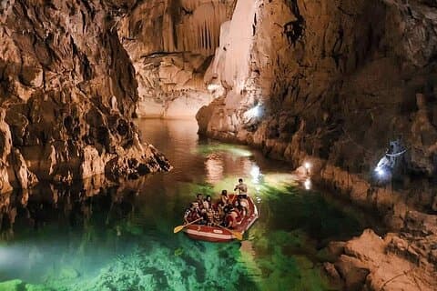Altınbeşik Cave & Ormana Village Tour från Side