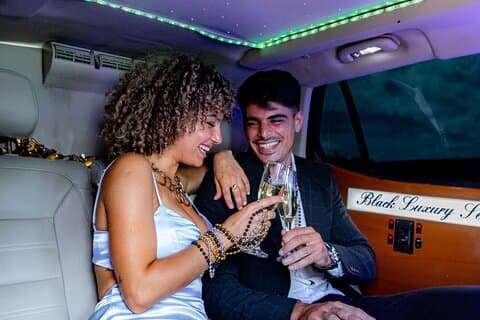 Deluxe GMC-Limousine vom Flughafen CUN nach Playa Mujeres