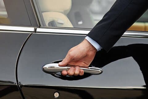 Privétransfer – van of naar - luchthaven, binnenstad, cruisehaven