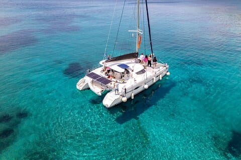 Sithonia: Catamaran Day Cruise – Explore Hidden Gems!