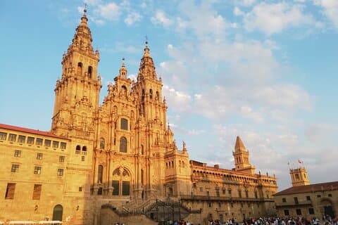 Tour POR the Hidden Santiago