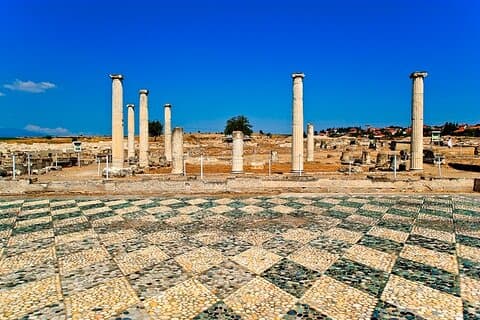 Macedônia Antiga Tour Privado Pella Vergina e Dion