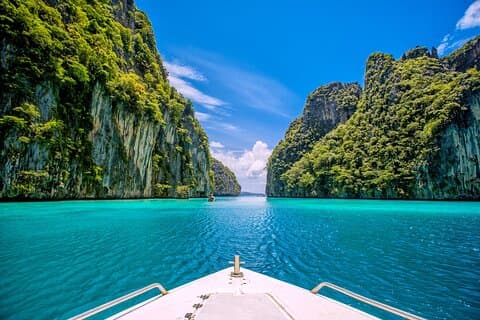Phi Phi Islands Sunrise Snorkeling by Speedboat