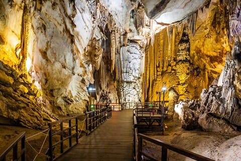 Half Day Adventure to Paradise Cave