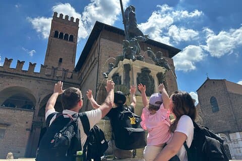 Bologna Fun Guided Private Siteseeing Tour for Kids and Families