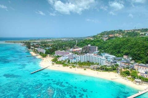 Trasferimento dall'aeroporto di Montego Bay agli hotel di Montego Bay o Falmouth