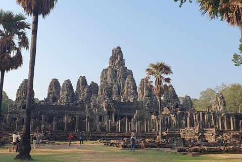 Full dag Angkor Wat Temples Tour med Pickup