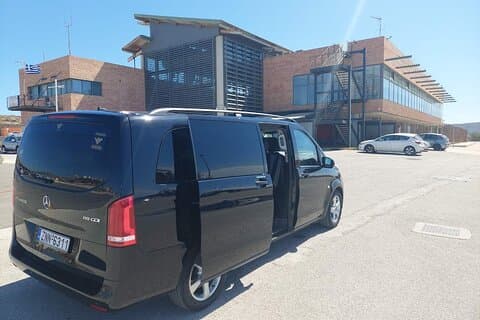 Hôtels Lavrio Port à Athènes Transfert privé avec Meet & Greet
