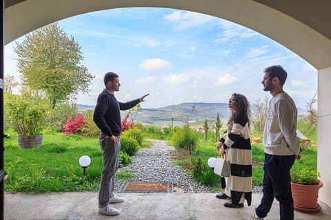 Privat tur: Oplev Langhes vine med en ekspert sommelier