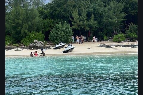 Esperienza di Nassau Paradise Private Jet Ski