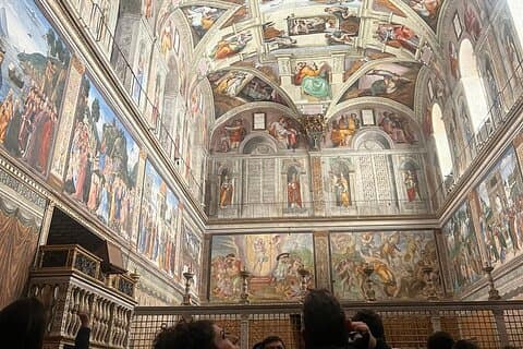 Vatican Museums Evening Tour with Sistine Chapel Access