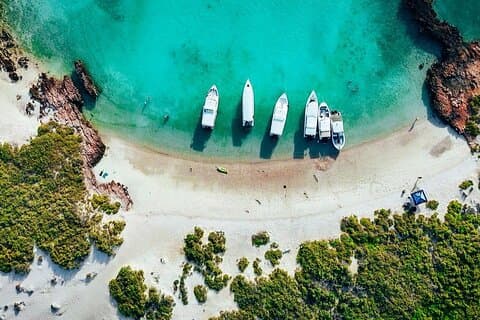 Flykten till paradiset Snorkling på Dimaniyat Island, Muscat