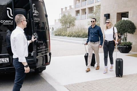 Trasferimento privato all'aeroporto di Corfù