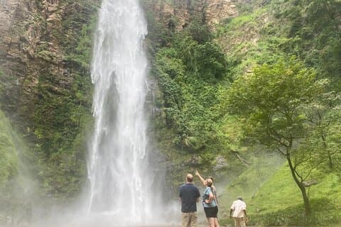 Tour Ecocultural Auténtico Privado de 3 Días por la Región del Volta, Ghana