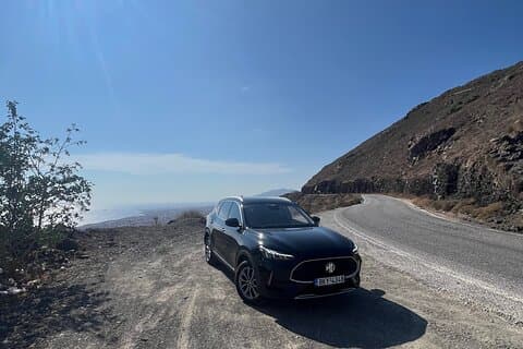 Traslado privado de Santorini a Oia desde cualquier lugar de la isla