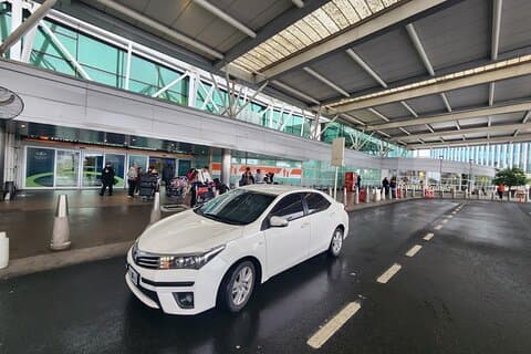 プライベート空港送迎： エセイサ（EZE） – ブエノスアイレス