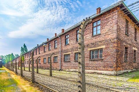 5-Day Poland Krakow Private Car Walking Tour