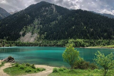 Entdecken Sie Issyk Lake Scenic Tagesausflug von Almaty