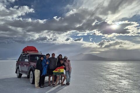 Uyuni Salt Flats 4-dages privat tur fra San Pedro de Atacama