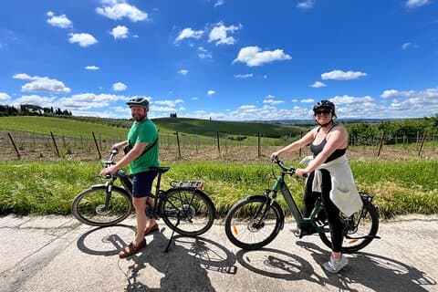 Private E-Bike experience in Tuscany’s Hills and Vineyards